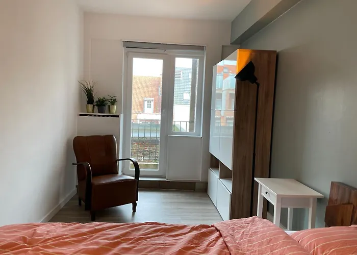 Cosy & Bright In Belle Epoque-area Апартаменты Остенде