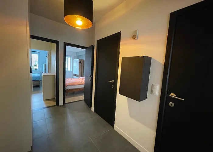 Cosy & Bright In Belle Epoque-area Apartment