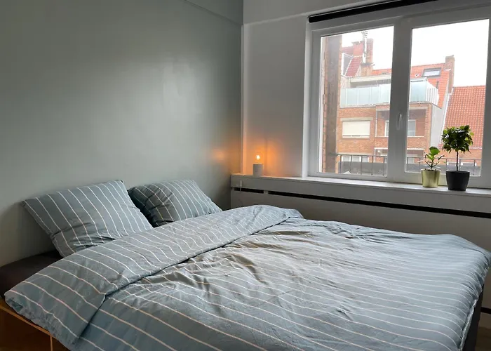 Cosy & Bright In Belle Epoque-area * Ostende