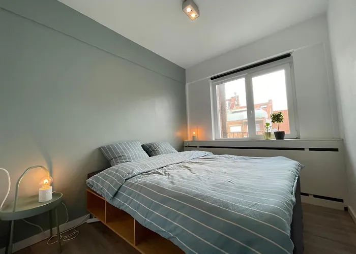 Cosy & Bright In Belle Epoque-area Apartment